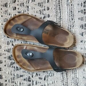 Birkenstock sandals size 39